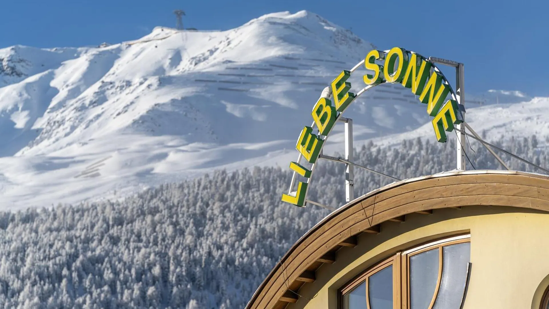 Hotel Liebe Sonne 4S 솔덴