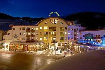 Hotel Liebe Sonne 4S 솔덴